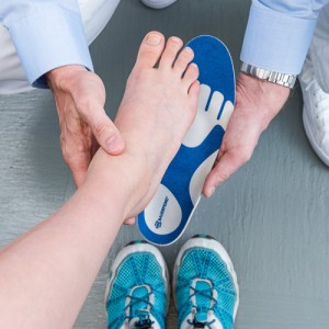 Hilfsmittel Schuheinlage gegen Fußfehlstellung Dr. Gero Lenk Facharzt für Orthopädie Notfallmedizin und Sportmedizin Sonthofen im Oberallgäu